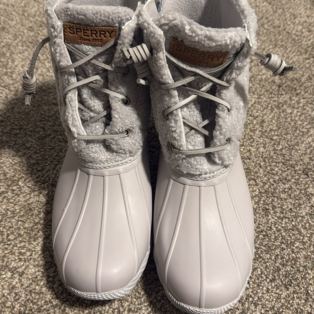 Sperry Women's Light Grey Duck Boots - Picture 5 of 6